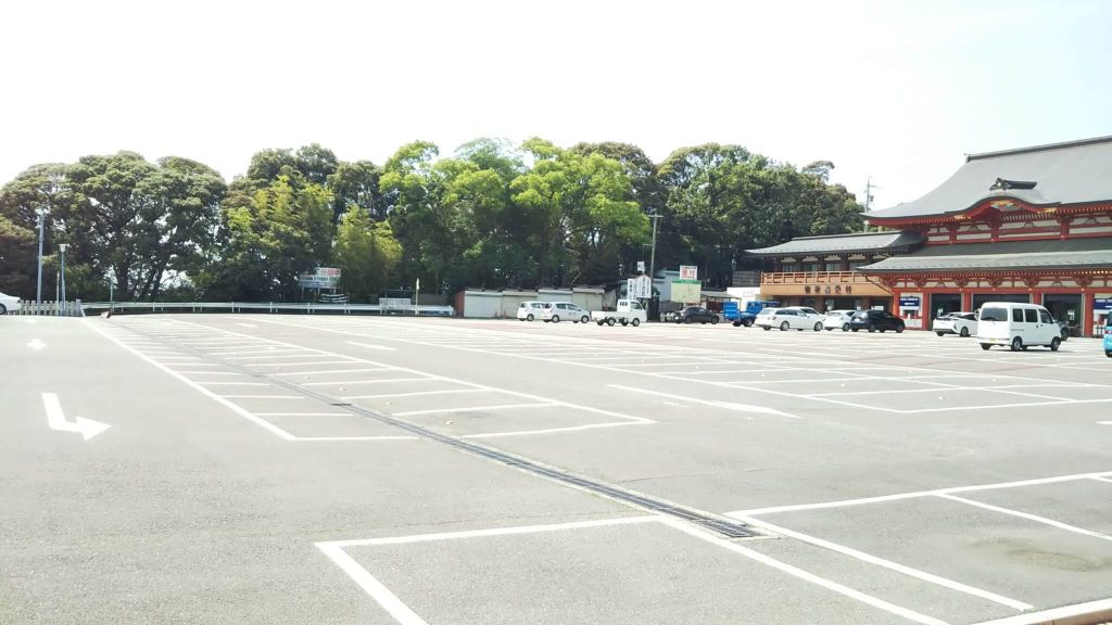 犬山成田山の駐車場