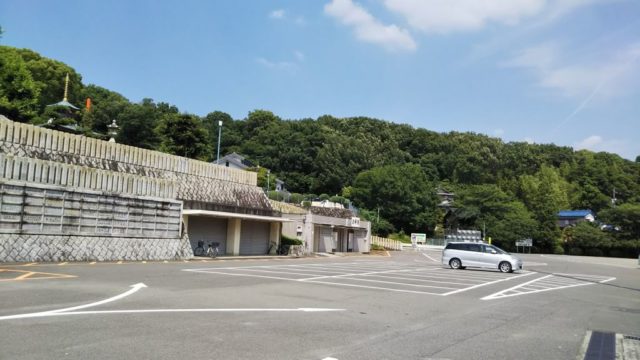 犬山成田山の駐車場
